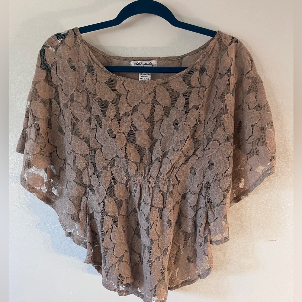 Taupe lacy top